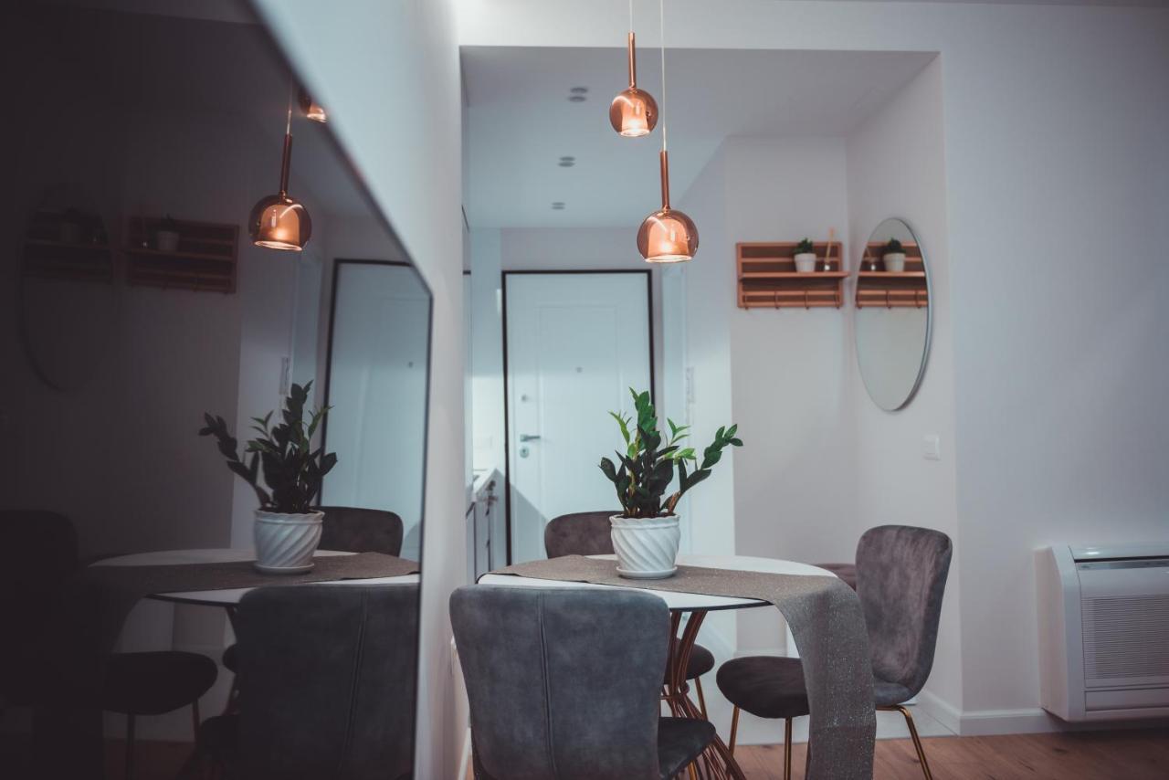 Tam Skanderbeg Square City Center Apartment No2 Tirana Buitenkant foto