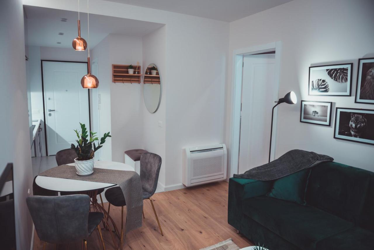 Tam Skanderbeg Square City Center Apartment No2 Tirana Buitenkant foto